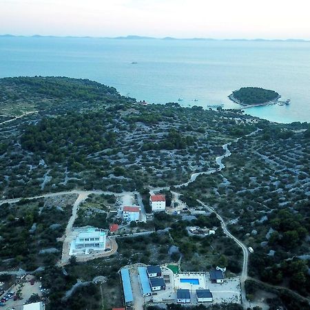 Marina Brugor Murter Ngoại thất bức ảnh